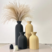 VÅGFORM 2-Piece Sculpted Vase Set