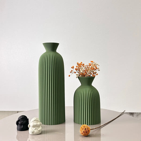 VÅGFORM 2-Piece Sculpted Vase Set
