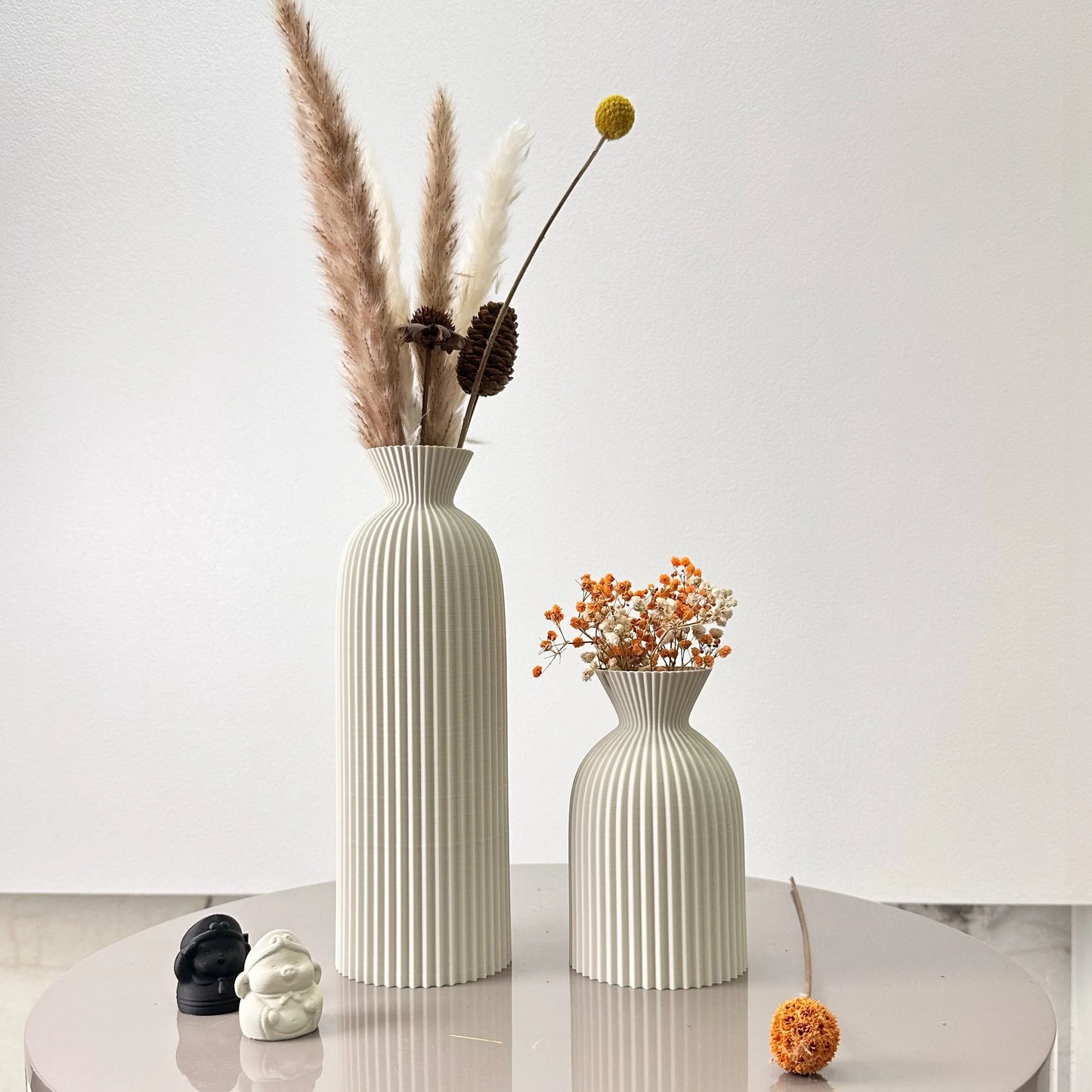 VÅGFORM 2-Piece Sculpted Vase Set