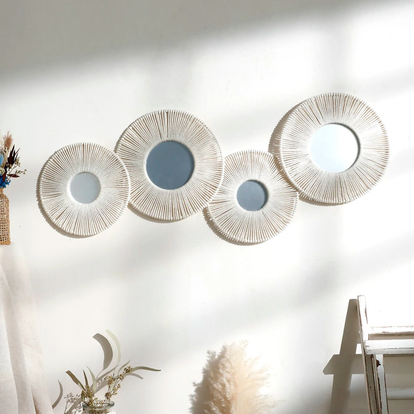STRÅLA Round Wall Mirror Set