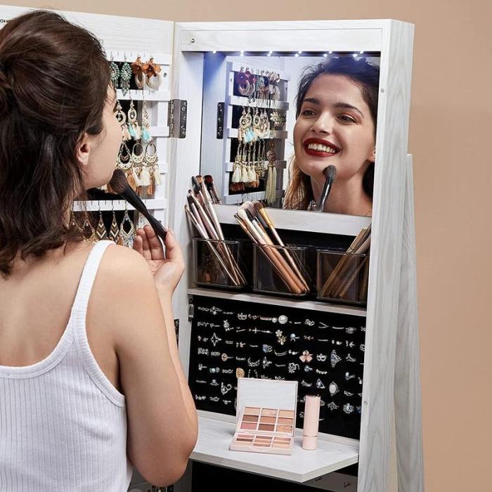 ORMSTÅ Scandinavian Organizer Mirror