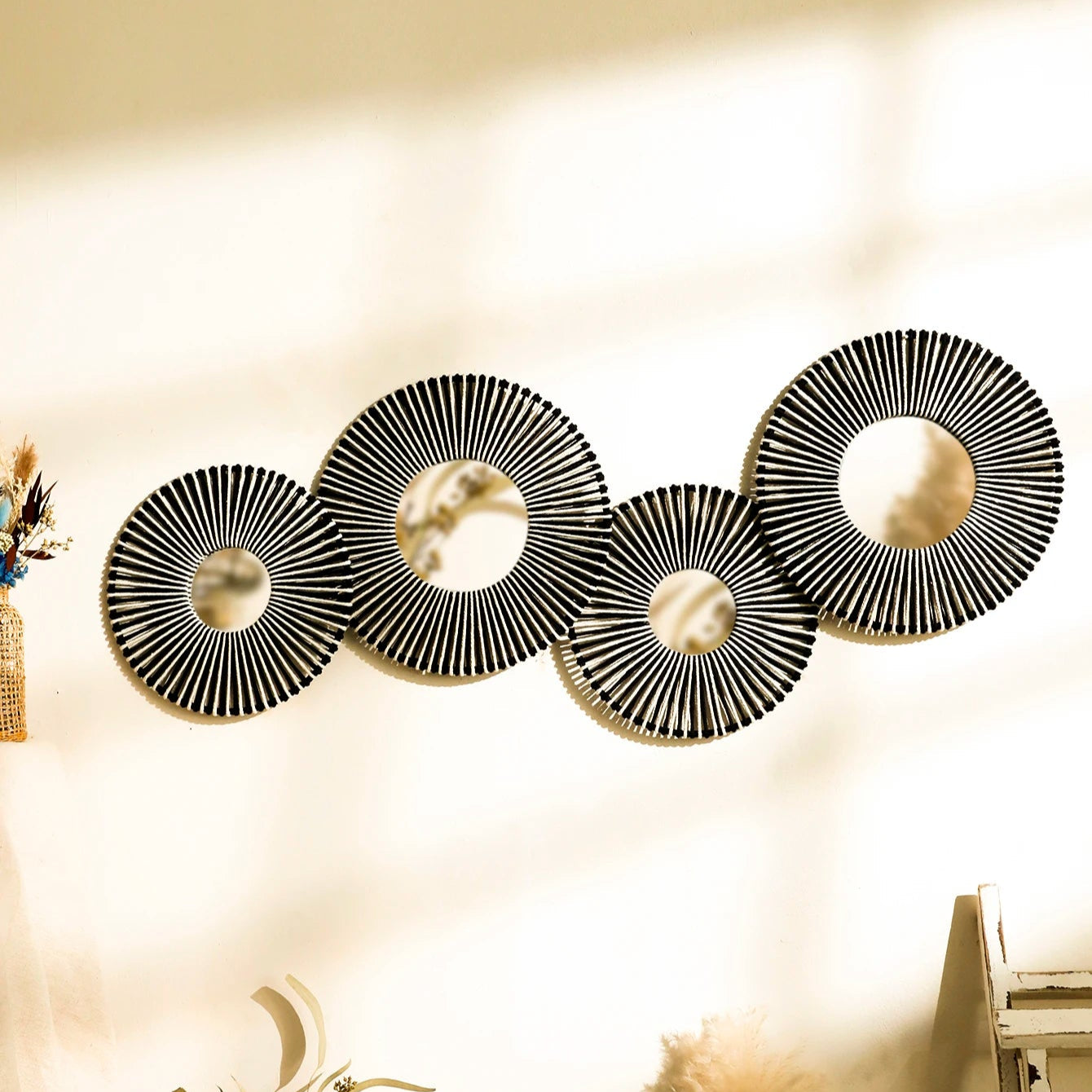 STRÅLA Round Wall Mirror Set