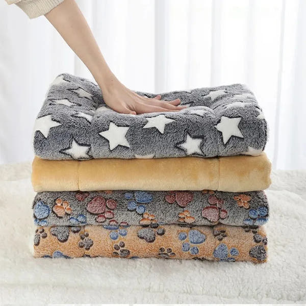 HappyPaw™ Dog Ultra-Thick Blanket